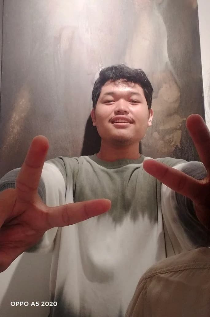 VANN Seavlong Professional Photo